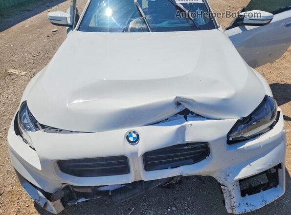 3MF13DM02R8E68146 2024 BMW M2 White Widok wnętrza z tyłu