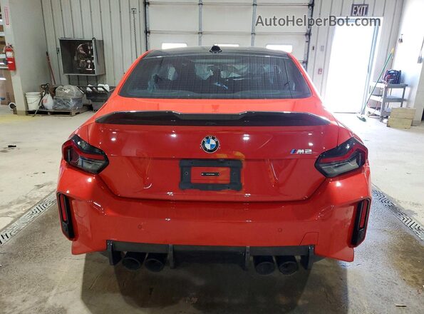 3MF13DM07P8D68668 2023 BMW M2 Red Հետևի տեսք