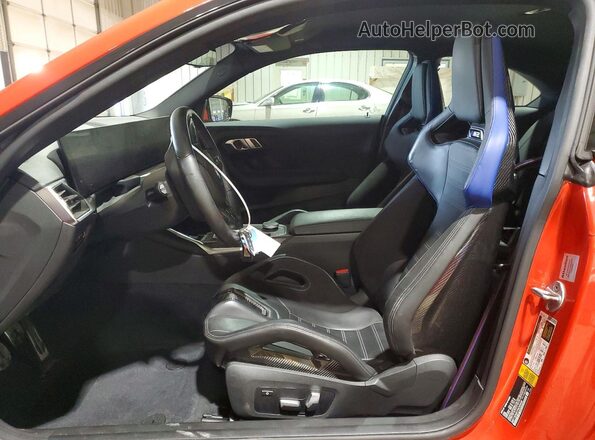 3MF13DM07P8D68668 2023 BMW M2 Red Սալոնի դիմացի տեսք