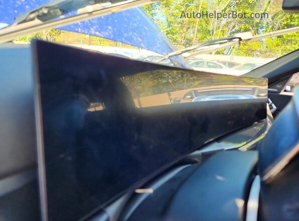3MF23DM0XS8F81594 2025 BMW M2 Blue ხელსაწყოთა პანელის ხედი