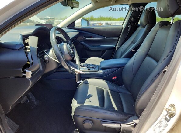 3MVDMABL9MM272227 2021 MAZDA CX-30 White წინა სალონის ხედი