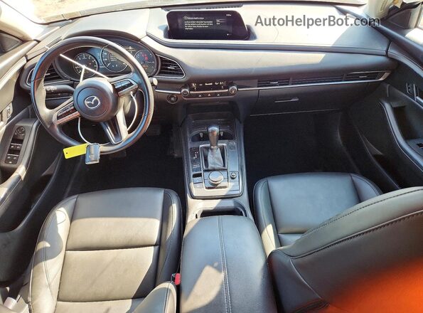 3MVDMABLXMM242072 2021 MAZDA CX-30 Silver Dashboard view