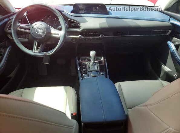 3MVDMADL9LM110626 2020 MAZDA CX-30 Красный Вид панели приборов