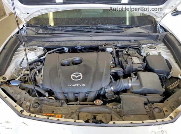 3MVDMBAL2MM205010 2021 MAZDA CX-30 White Вид підкапотного простору