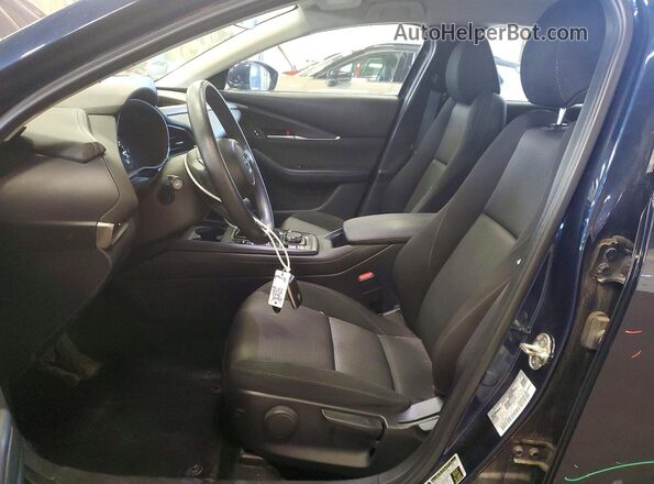 3MVDMBAL8MM252784 2021 MAZDA CX-30 Синий Вид салона спереди