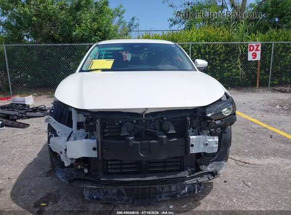 3MVDMBAM7SM765871 2025 MAZDA CX-30 Белый Вид задней части салона