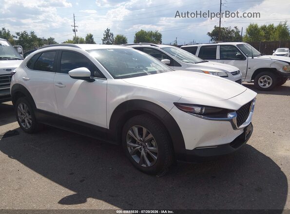 3MVDMBBL2NM428180 2022 MAZDA CX-30 White Vista interior trasera