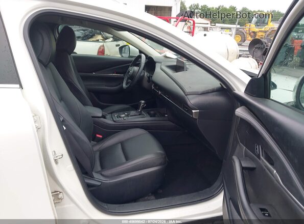 3MVDMBBL3NM400226 2022 MAZDA CX-30 White Widok wnętrza z przodu