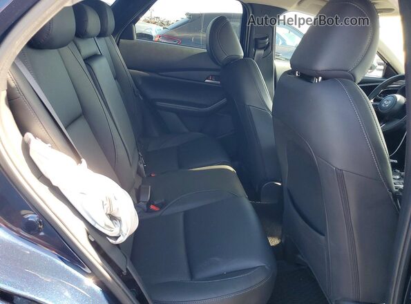 3MVDMBBM0RM602813 2024 MAZDA CX-30 Синий Вид задней части салона