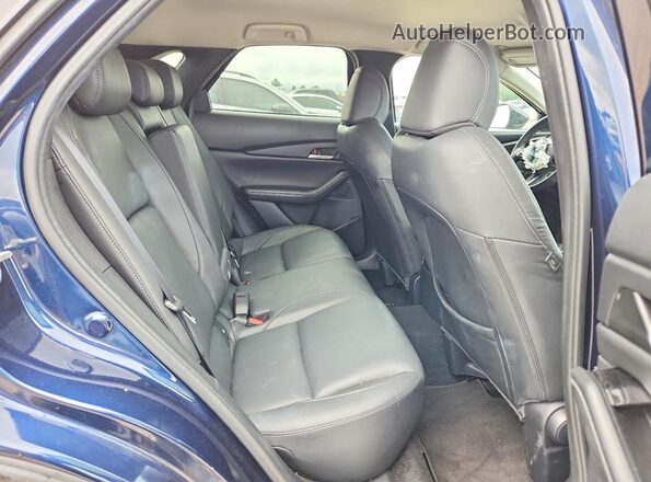 3MVDMBBM1RM667198 2024 MAZDA CX-30 Blue Սալոնի հետևի տեսք