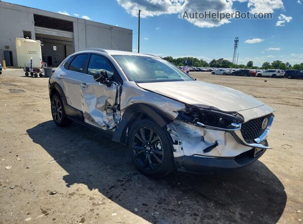 3MVDMBBM2RM646618 2024 MAZDA CX-30 Beige Przód prawy