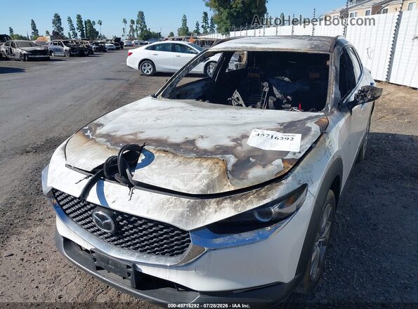 3MVDMBBM6PM560323 2023 MAZDA CX-30 White Vista frontal