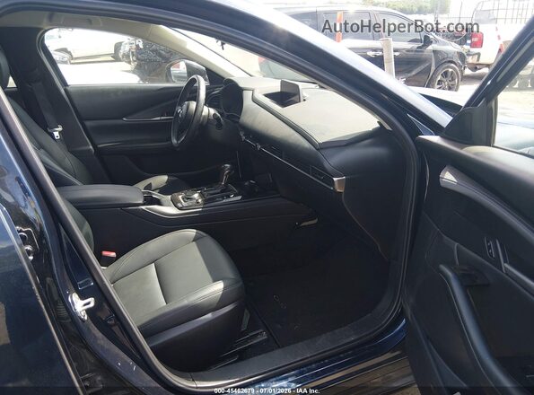 3MVDMBBM7RM629149 2024 MAZDA CX-30 Blue Front interior view