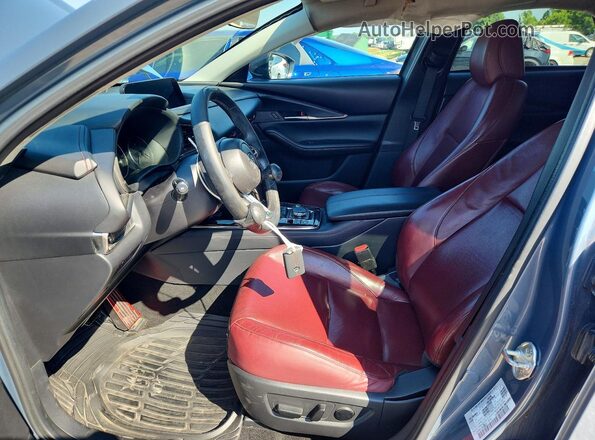 3MVDMBCL2NM435032 2022 MAZDA CX-30 Серый Вид салона спереди