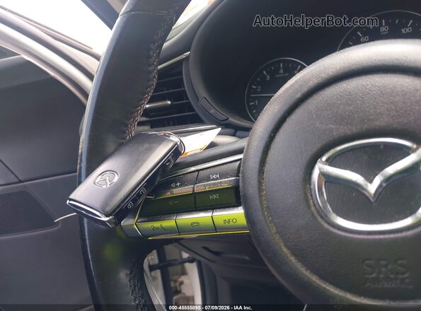 3MVDMBCL8MM258985 2021 MAZDA CX-30 White Vista del salpicadero