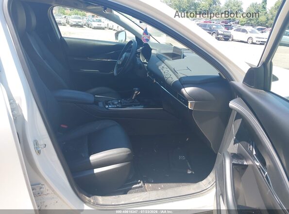 3MVDMBCL8NM455284 2022 MAZDA CX-30 White Widok wnętrza z przodu