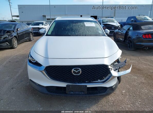 3MVDMBCM2SM752216 2025 MAZDA CX-30 White Rear interior view
