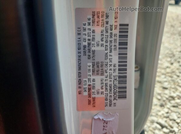 3MVDMBCM3SM773415 2025 MAZDA CX-30 White Vista de la etiqueta del VIN