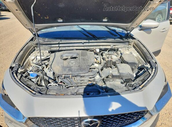 3MVDMBCM6PM557999 2023 MAZDA CX-30 Silver Vista del compartimento del motor