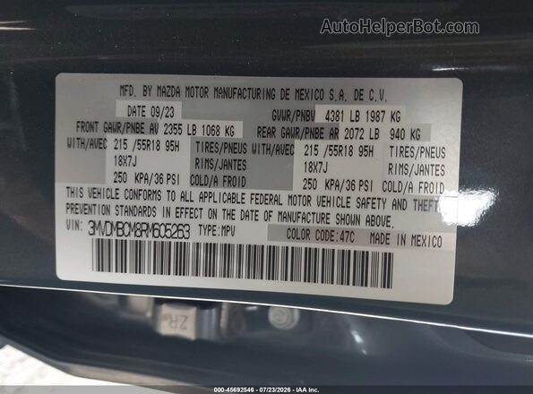 3MVDMBCM8RM605263 2024 MAZDA CX-30 Gray Vista del compartimento del motor