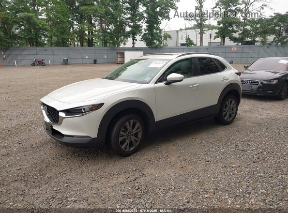 3MVDMBCM8SM842972 2025 MAZDA CX-30 White Vista tres cuartos delantera izquierda