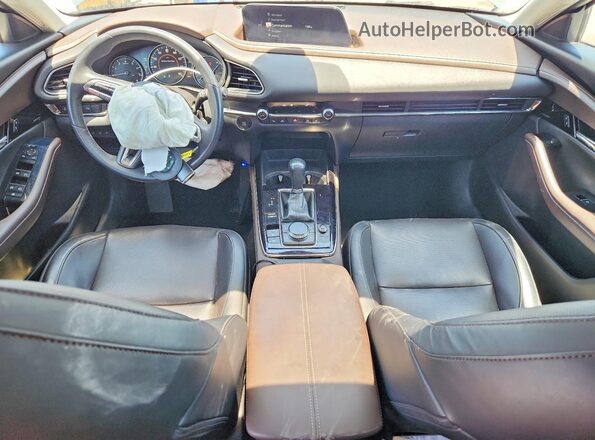 3MVDMBDL2MM319844 2021 MAZDA CX-30 Gray Dashboard view