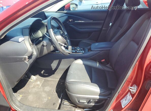 3MVDMBDL4LM122625 2020 MAZDA CX-30 Красный Вид салона спереди