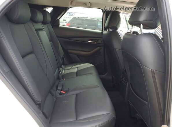 3MVDMBDM6PM573358 2023 MAZDA CX-30 White Вид задньої частини салону