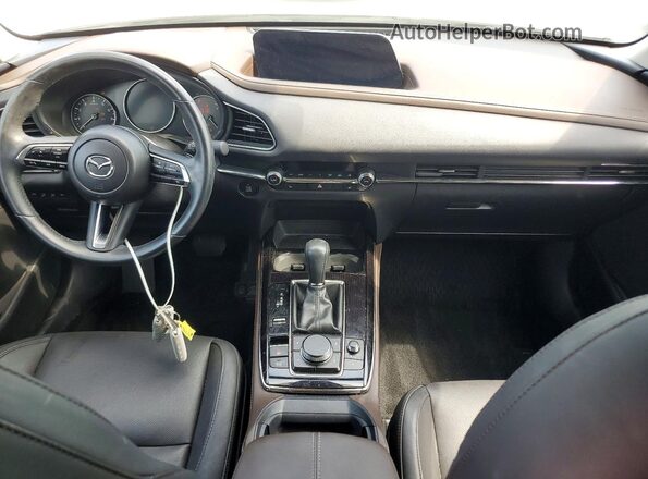 3MVDMBDM7RM600425 2024 MAZDA CX-30 White Dashboard view