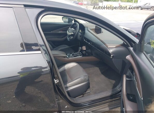 3MVDMBDM8RM650928 2024 MAZDA CX-30 Black Սալոնի դիմացի տեսք