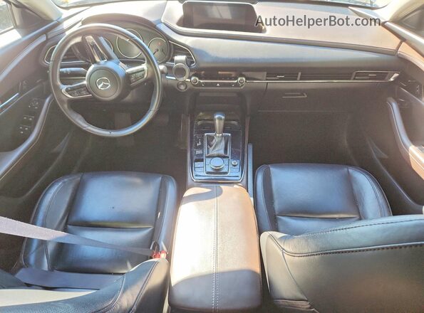 3MVDMBDMXRM649733 2024 MAZDA CX-30 Beige Вид панелі приладів