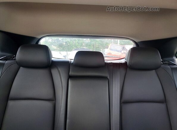 3MVDMBDY3NM438855 2022 MAZDA CX-30 White Rear seats view