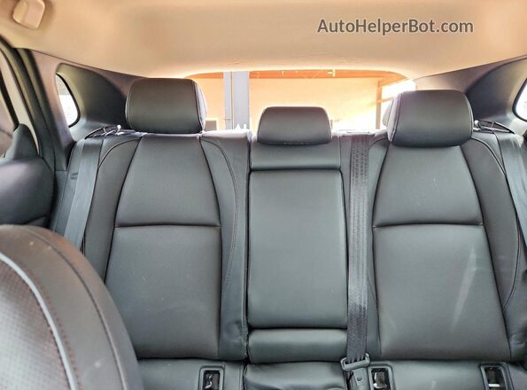 3MVDMBDY8NM429035 2022 MAZDA CX-30 White Rear seats view
