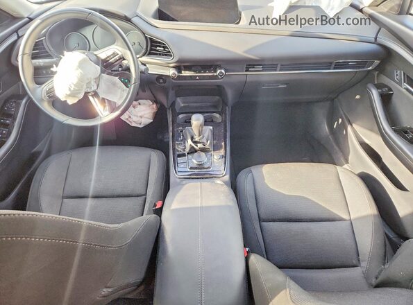 3MVDMCCL7SM798458 2025 MAZDA CX-30 Белый Вид панели приборов