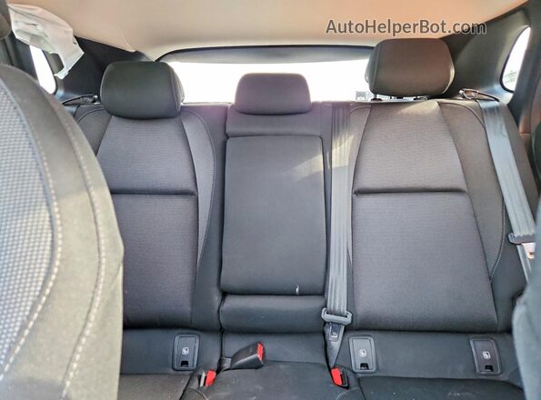 3MVDMCCL7SM798458 2025 MAZDA CX-30 Белый Вид задних сидений