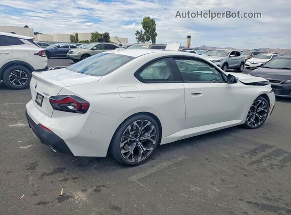 3MW23CM03T8G18318 2026 BMW 2 SERIES White Tył prawy