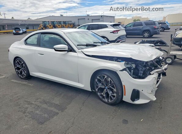 3MW23CM03T8G18318 2026 BMW 2 SERIES White Przód prawy