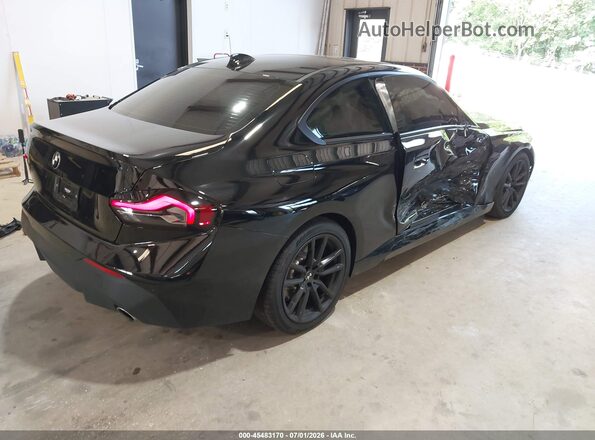 3MW23CM06N8C49196 2022 BMW 2 SERIES Black Задня права чверть