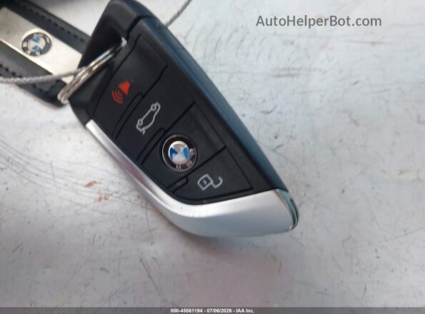 3MW23CM09R8E38656 2024 BMW 2 SERIES White წინა პანელის ხედი