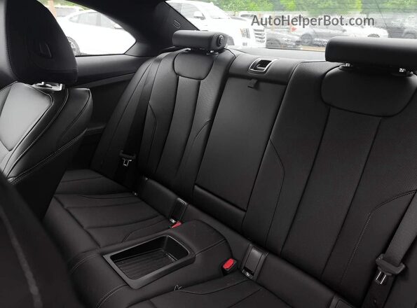 3MW33CM02T8G01675 2026 BMW 2 SERIES Белый Вид задней части салона