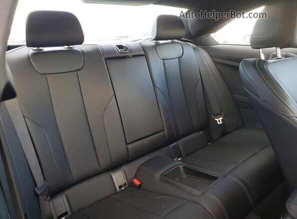 3MW33CM02T8G28665 2026 BMW 2 SERIES White Вид задніх сидінь