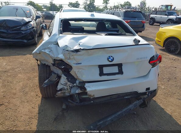 3MW33CM03P8C95205 2023 BMW 2 SERIES White Դիմացի տեսք
