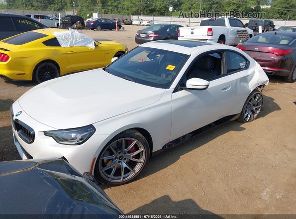 3MW33CM03P8C95205 2023 BMW 2 SERIES White Առջևի ձախ երեք քառորդ տեսարան