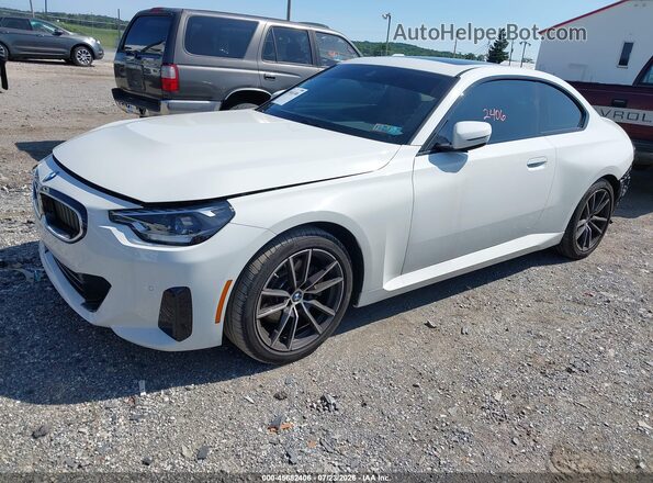 3MW33CM03R8E58700 2024 BMW 2 SERIES Белый Передняя левая четверть