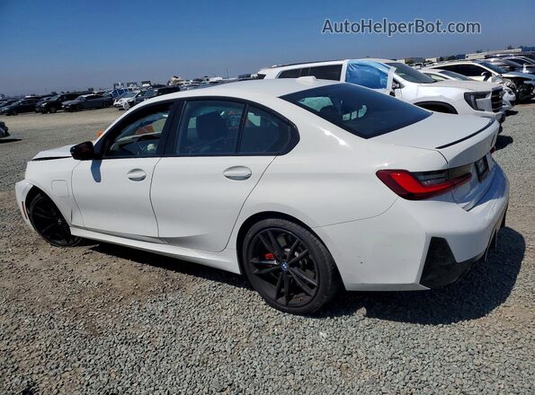 3MW39FF06R8E49695 2024 BMW 3 SERIES Белый Задняя левая четверть