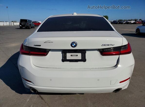 3MW39FS00P8C96654 2023 BMW 3 SERIES White Вид ззаду