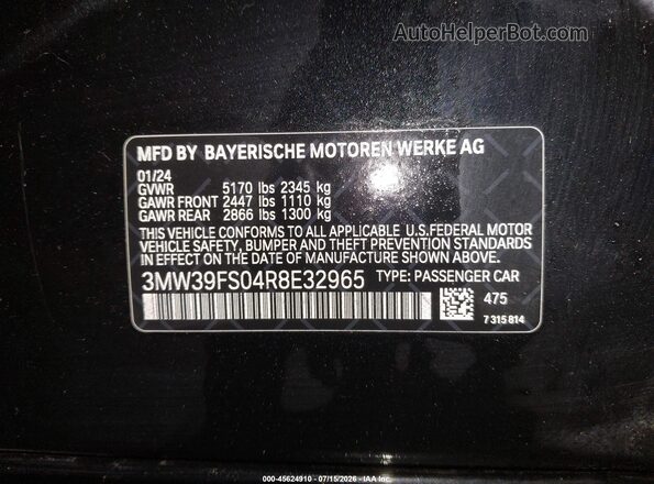 3MW39FS04R8E32965 2024 BMW 3 SERIES Black Vista del compartimento del motor