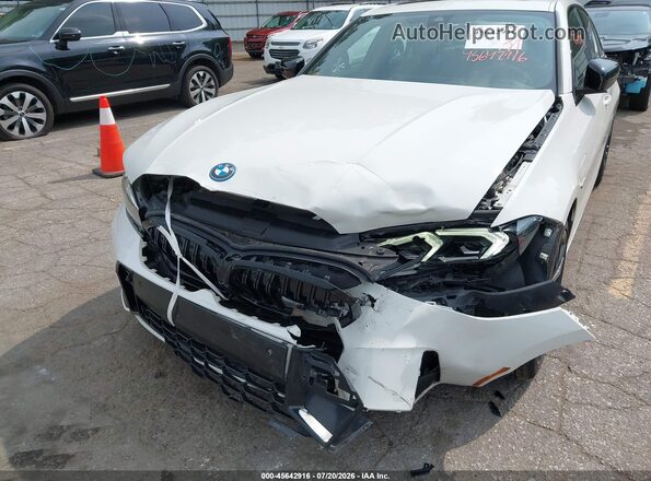 3MW39FS08P8C96742 2023 BMW 3 SERIES Белый Вид спереди