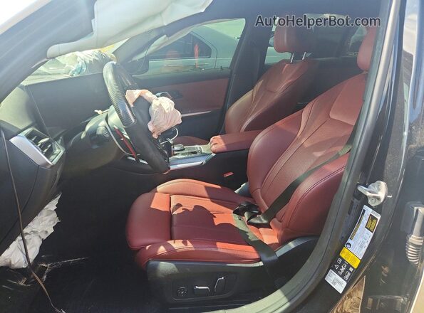 3MW49FF04R8D95110 2024 BMW M3 White Vista interior delantera