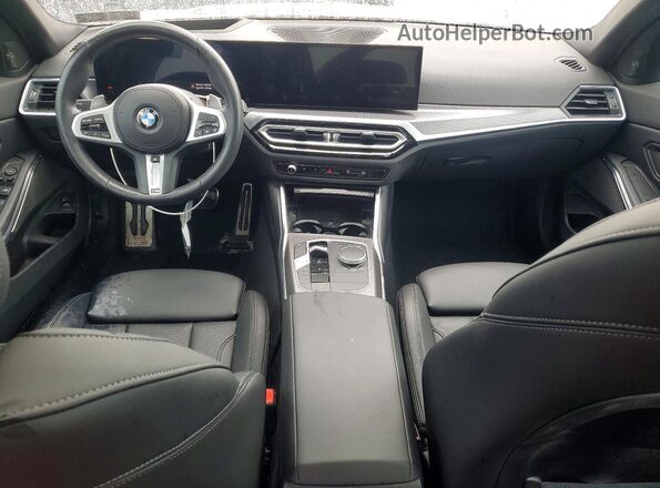 3MW49FF07P8D78668 2023 BMW M3 Black Առջևի վահանակի տեսք